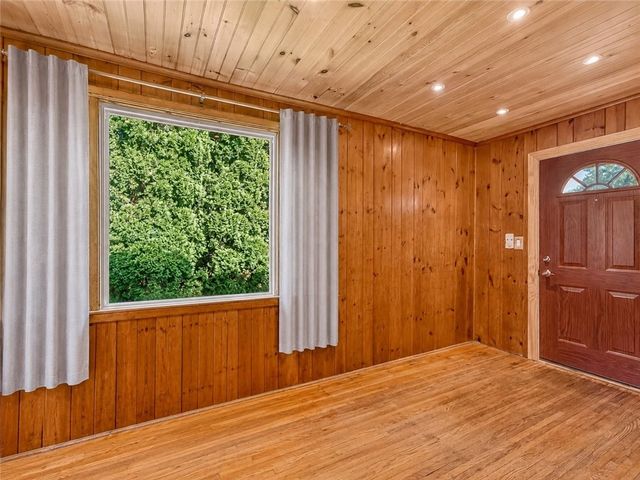 73 Ardella Street, Gates, NY 14606