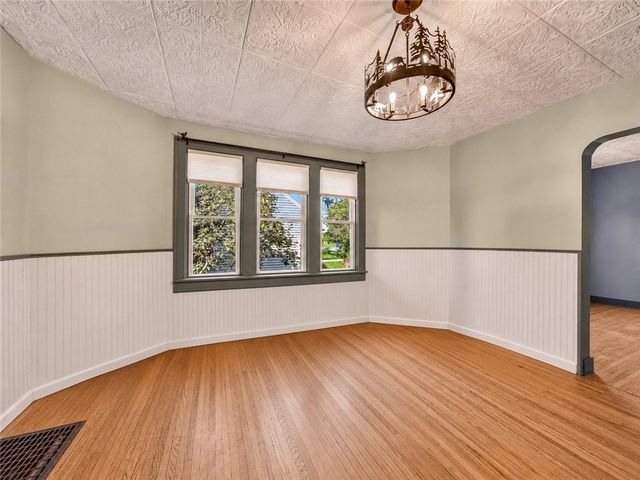 73 Ardella Street, Gates, NY 14606