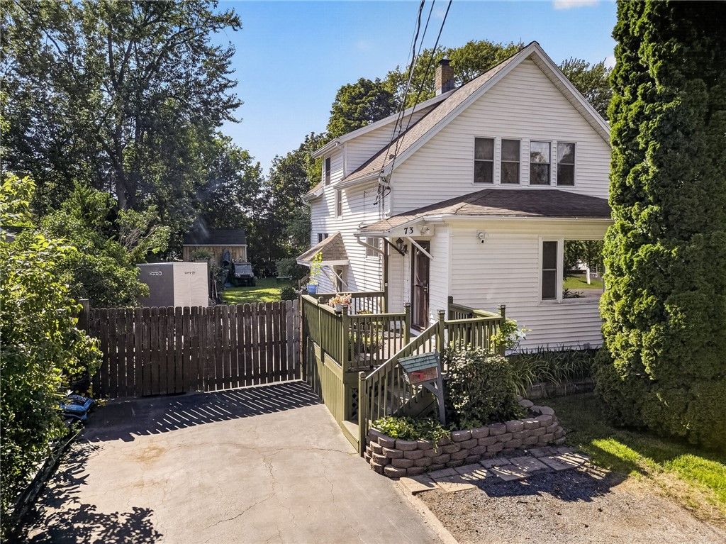 73 Ardella Street, Gates, NY 14606