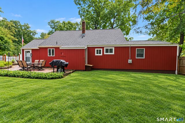 28 Hickory Road, Marlborough, CT 06447