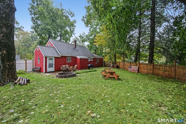 28 Hickory Road, Marlborough, CT 06447