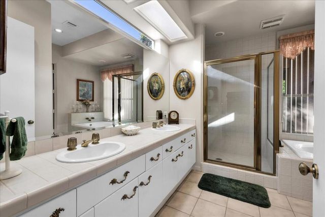 50915 Paloma Court, La Quinta, CA 92253