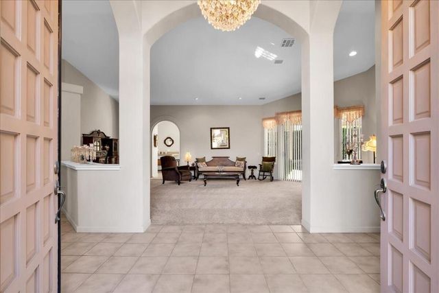 50915 Paloma Court, La Quinta, CA 92253