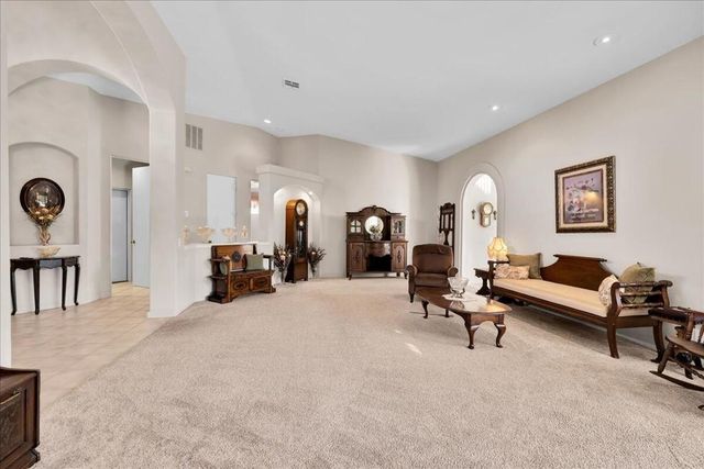 50915 Paloma Court, La Quinta, CA 92253