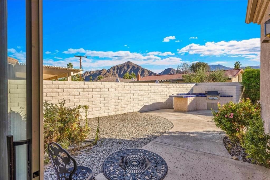Image 23 of property listing at 50915 Paloma Court, La Quinta, CA 92253
