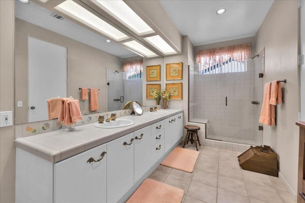 Image 24 of property listing at 50915 Paloma Court, La Quinta, CA 92253