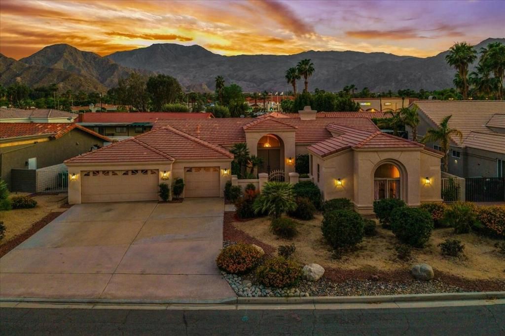 Image 45 of property listing at 50915 Paloma Court, La Quinta, CA 92253