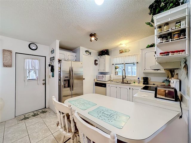 8227 CINNAMON LANE, Port St Lucie, FL 34952