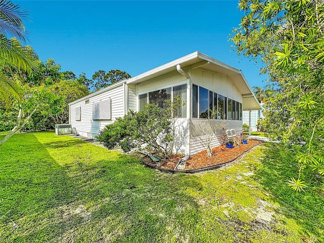8227 CINNAMON LANE, Port St Lucie, FL 34952
