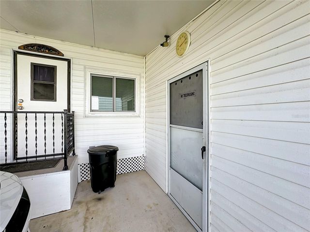 8227 CINNAMON LANE, Port St Lucie, FL 34952