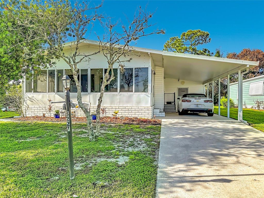 8227 CINNAMON LANE, Port St Lucie, FL 34952