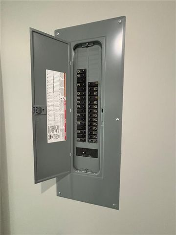 4803 S Creek Woods Drive, St Joseph, MO 64507