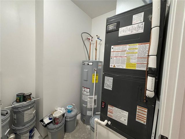 4803 S Creek Woods Drive, St Joseph, MO 64507