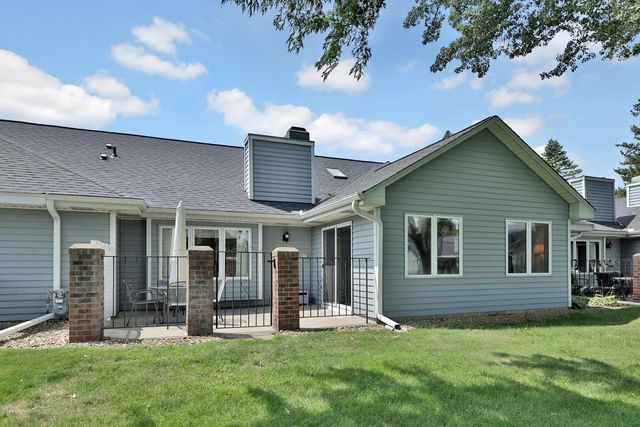 1123 Lois Court, Shoreview, MN 55126