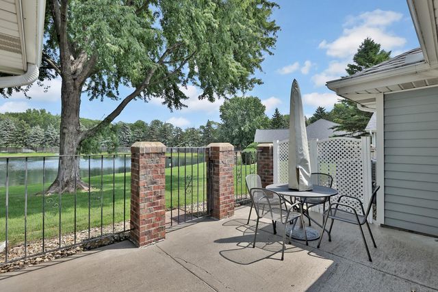 1123 Lois Court, Shoreview, MN 55126