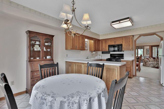 1123 Lois Court, Shoreview, MN 55126