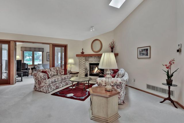 1123 Lois Court, Shoreview, MN 55126