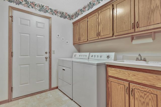 1123 Lois Court, Shoreview, MN 55126
