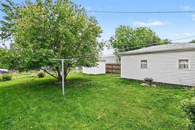 3105 AVENUE I, Council Bluffs, IA 51501