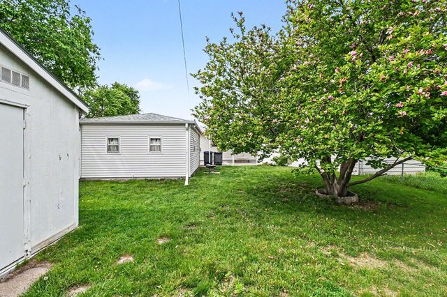 3105 AVENUE I, Council Bluffs, IA 51501