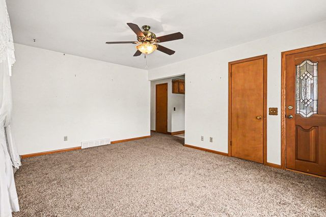 3105 AVENUE I, Council Bluffs, IA 51501