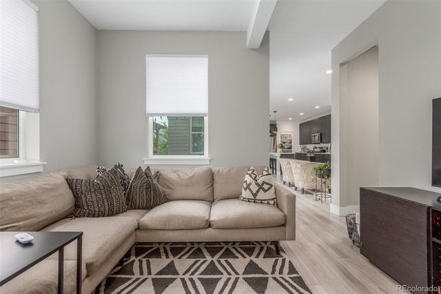 21451 E 60th Avenue, Aurora, CO 80019