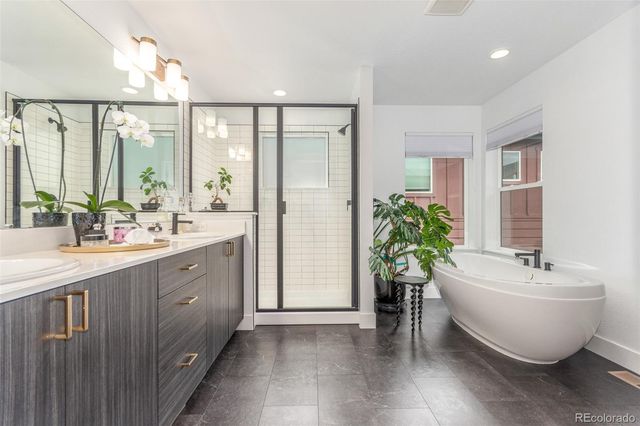 21451 E 60th Avenue, Aurora, CO 80019