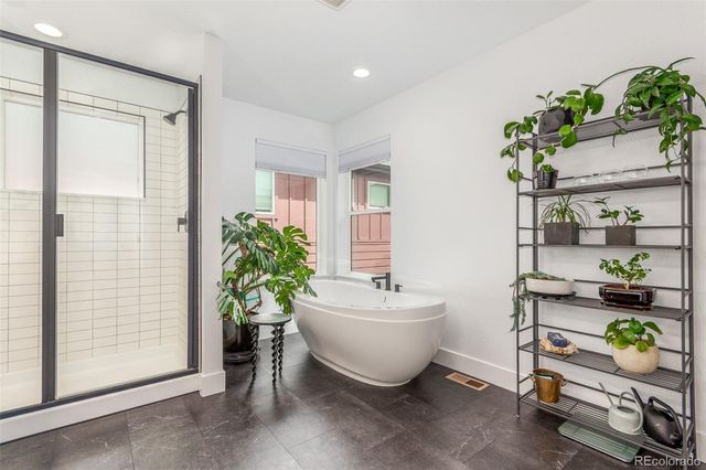 21451 E 60th Avenue, Aurora, CO 80019