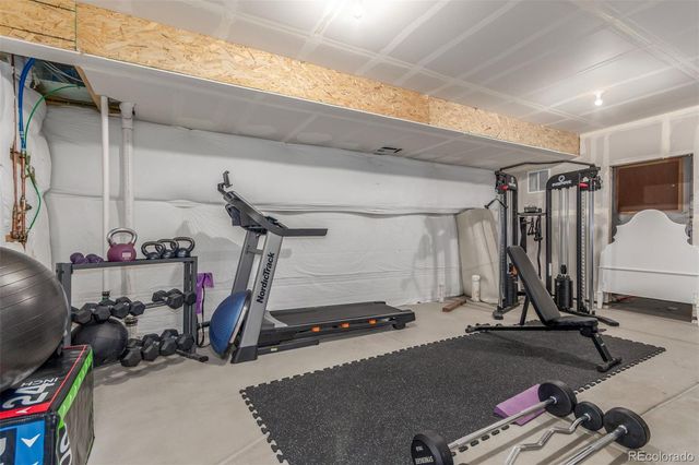 21451 E 60th Avenue, Aurora, CO 80019