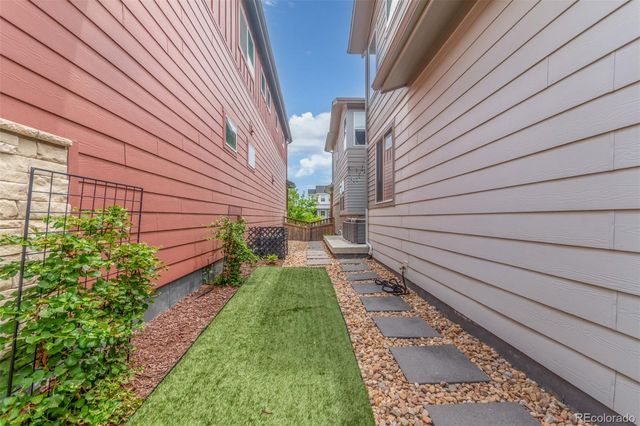 21451 E 60th Avenue, Aurora, CO 80019