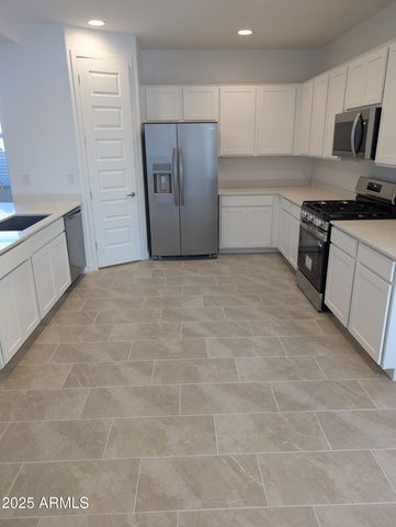 3113 S 156th Avenue, Goodyear, AZ 85338