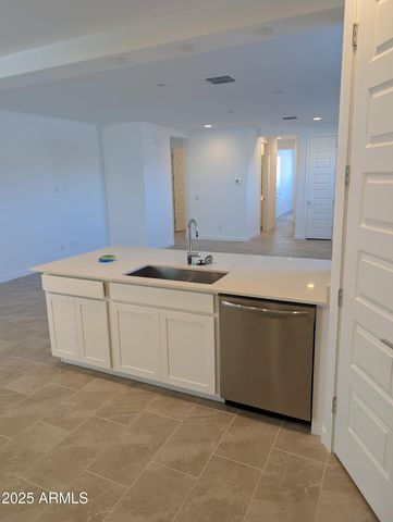 3113 S 156th Avenue, Goodyear, AZ 85338