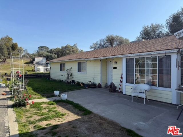 46330 Van Teri Road, Coarsegold, CA 93614