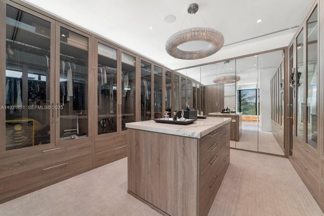 6411 Allison Rd, Miami Beach, FL 33141