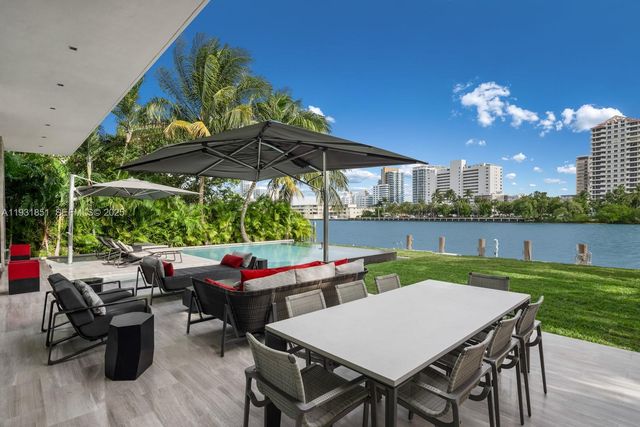 6411 Allison Rd, Miami Beach, FL 33141