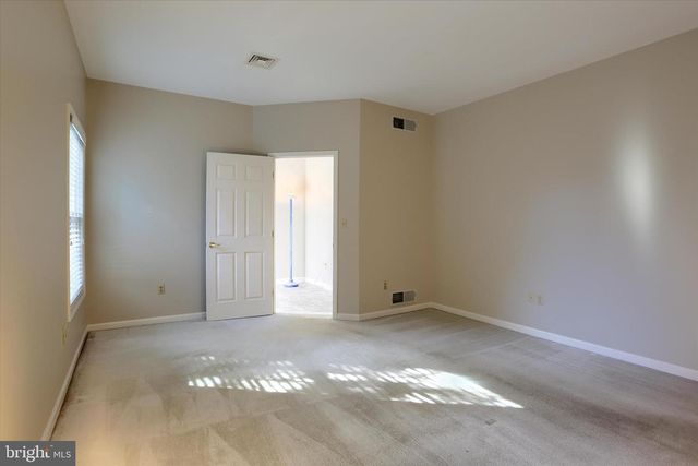 484 BRIGHTON PL, Mechanicsburg, PA 17055