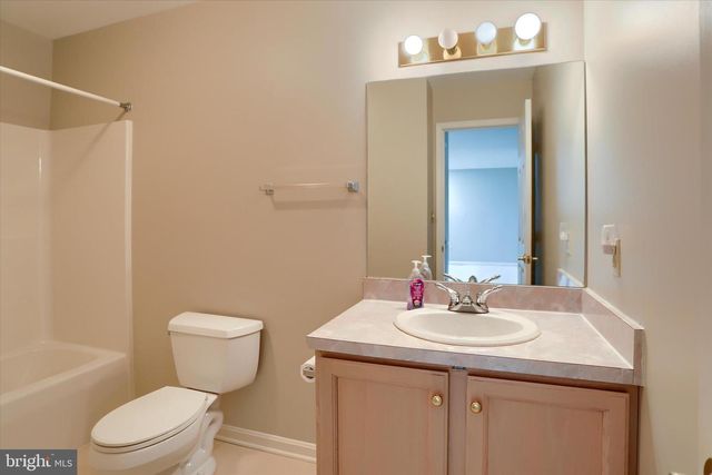 484 BRIGHTON PL, Mechanicsburg, PA 17055