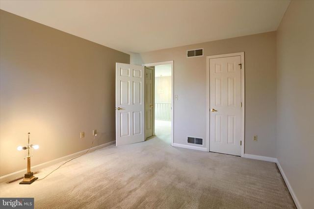 484 BRIGHTON PL, Mechanicsburg, PA 17055