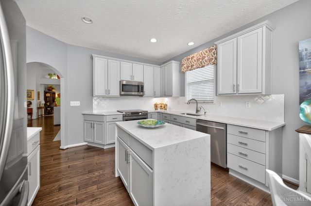 1185 Creek Cove, Hamilton Twp, OH 45039