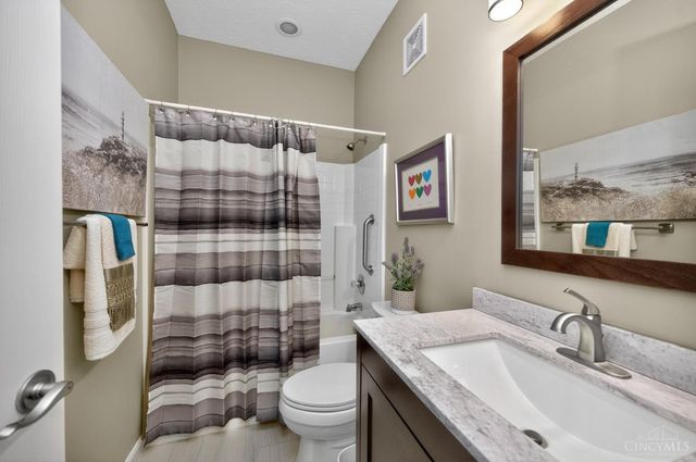 1185 Creek Cove, Hamilton Twp, OH 45039