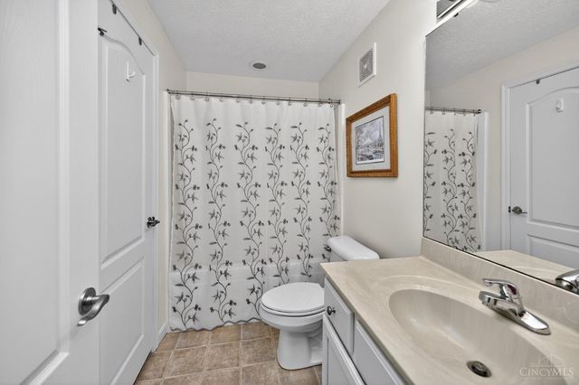 1185 Creek Cove, Hamilton Twp, OH 45039