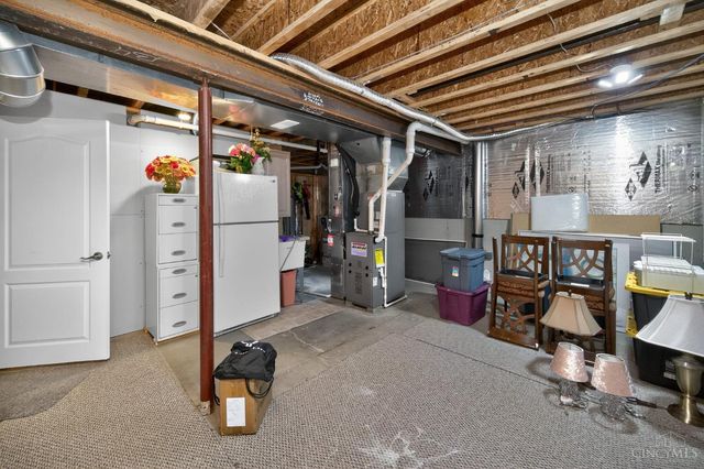 1185 Creek Cove, Hamilton Twp, OH 45039