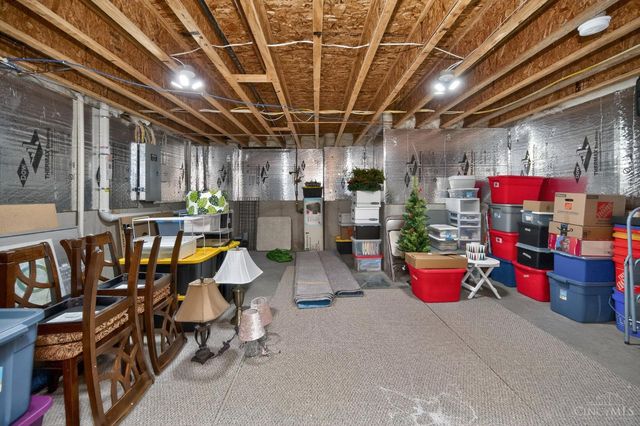 1185 Creek Cove, Hamilton Twp, OH 45039