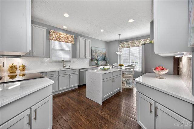 1185 Creek Cove, Hamilton Twp, OH 45039