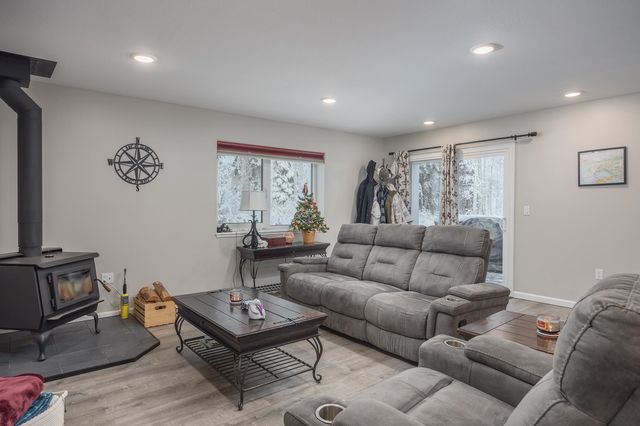 1983 CHENA POINT AVENUE, Fairbanks, AK 99709