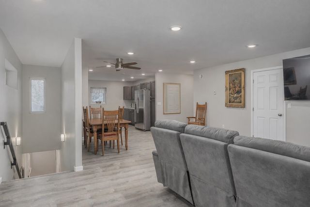 1983 CHENA POINT AVENUE, Fairbanks, AK 99709