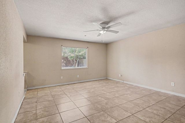 7107 Blackberry Drive, Arlington, TX 76016