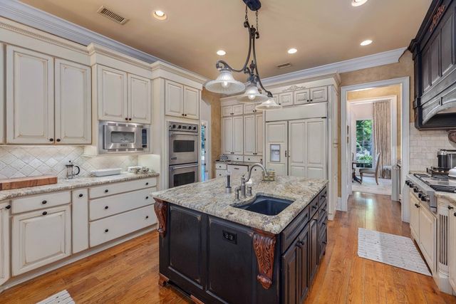 7555 River Crest Drive, Columbus, GA 31904