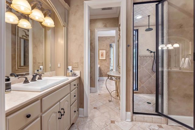 7555 River Crest Drive, Columbus, GA 31904