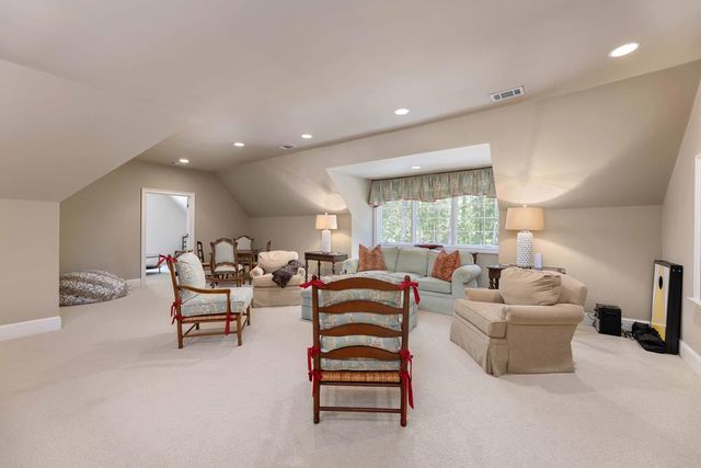 7555 River Crest Drive, Columbus, GA 31904